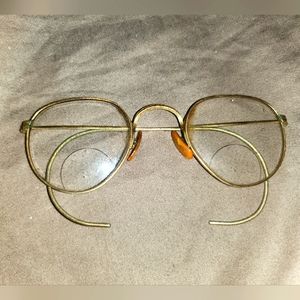 Vintage optimal glasses